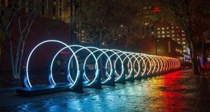 circular-tunnel-of-lights-1000x600